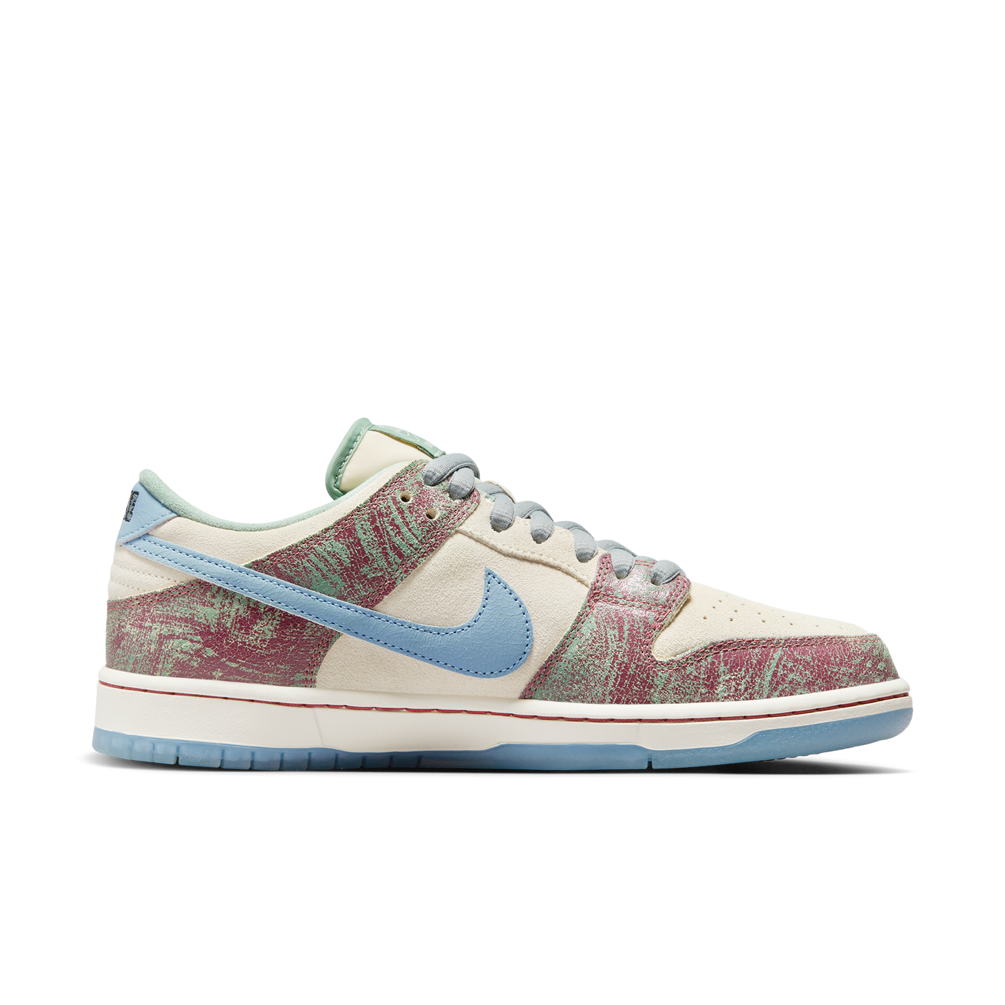 CSC x NIKE SB DUNK LOW PRO